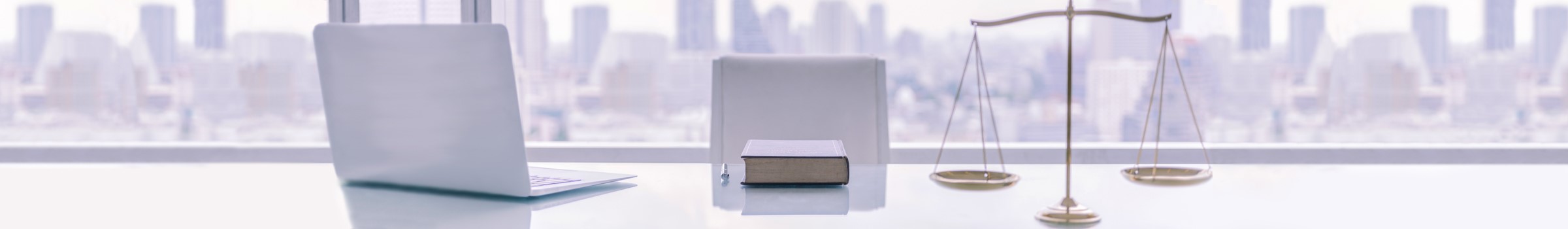 המחשה של שולחן כתיבה