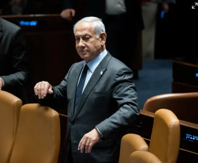 נתניהו במליאת הכנסת (צילום: יונתן זינדל פלאש 90)